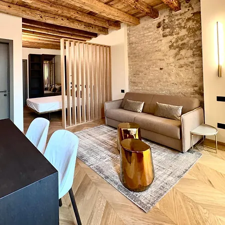 Palazzo Carpediem-prato Della Valle Apartament *