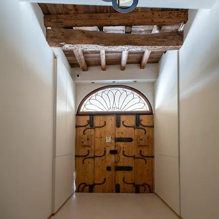 Palazzo Carpediem- In The Heart Of Prato Della Valle *