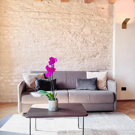 Palazzo Carpediem-prato Della Valle Apartment