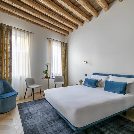 Palazzo Carpediem- In The Heart Of Prato Della Valle *