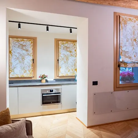 Apartamento Palazzo Carpediem- Stay In The Heart Of Prato Della Valle *