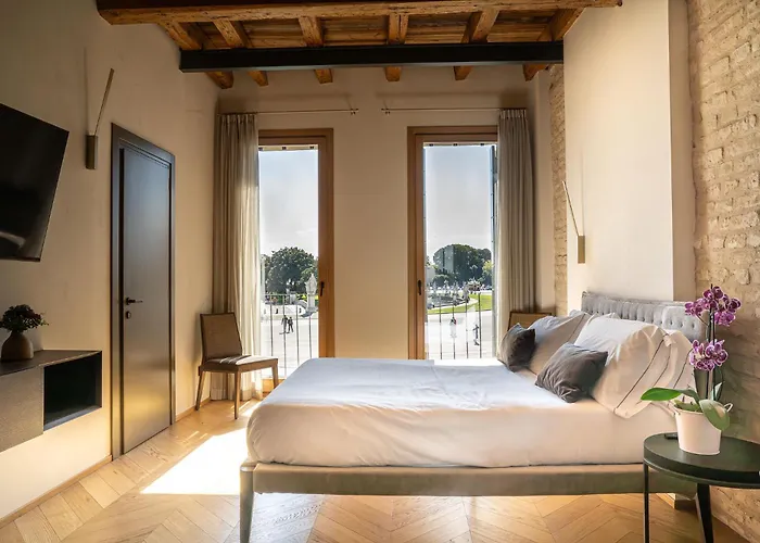 Palazzo Carpediem- Stay In The Heart Of Prato Della Valle Apartamento
