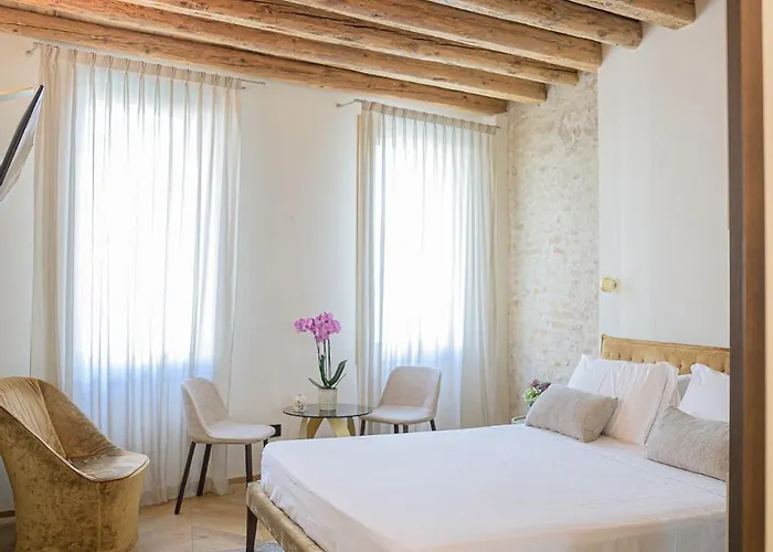 Palazzo Carpediem- Stay In The Heart Of Prato Della Valle Apartamento *