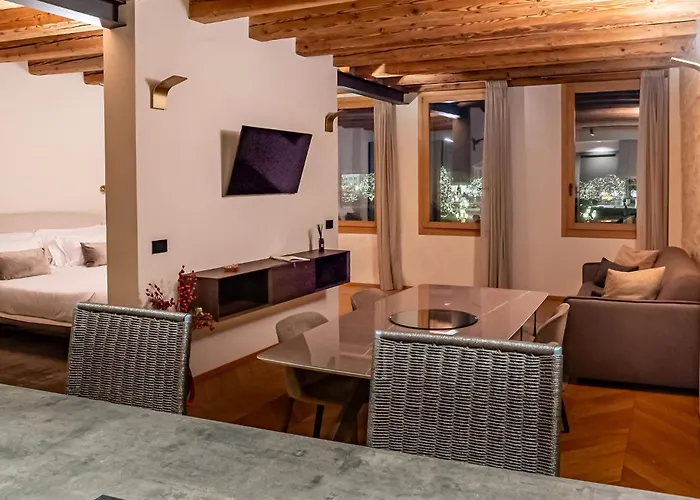Apartamento Palazzo Carpediem- Stay In The Heart Of Prato Della Valle *